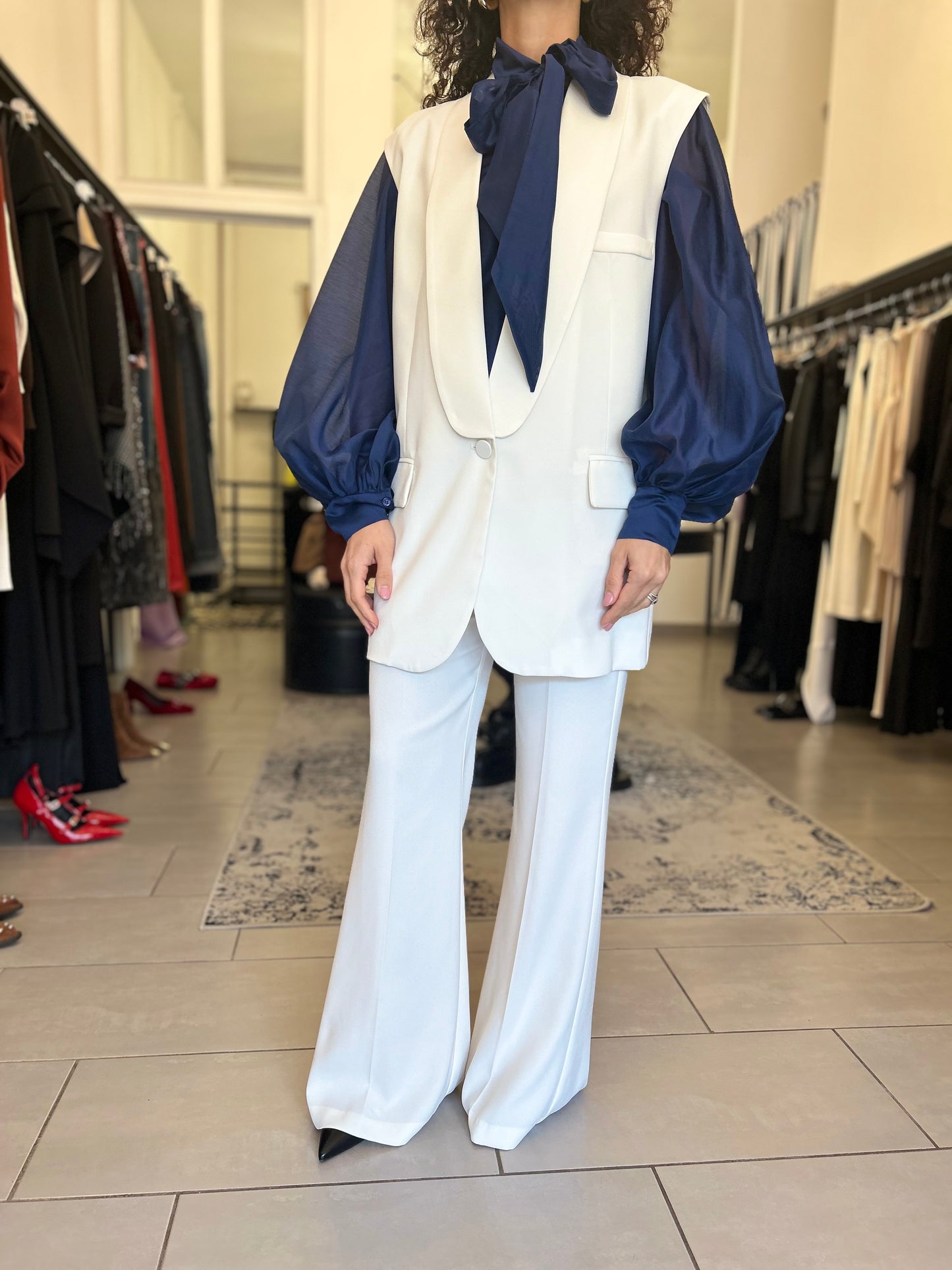 Pantalone bianco vicolo