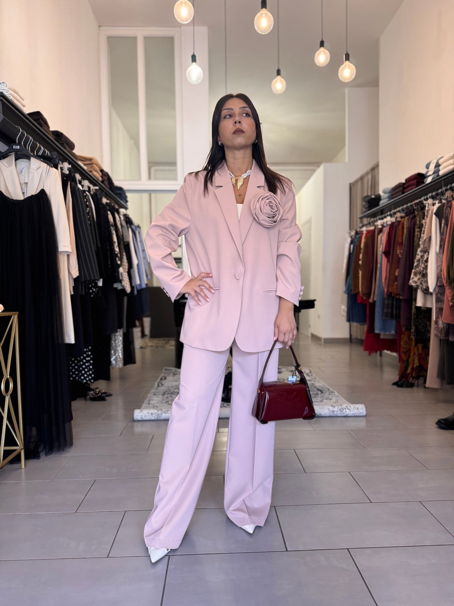 Blazer rosa Oversized con Spilla a Rosa