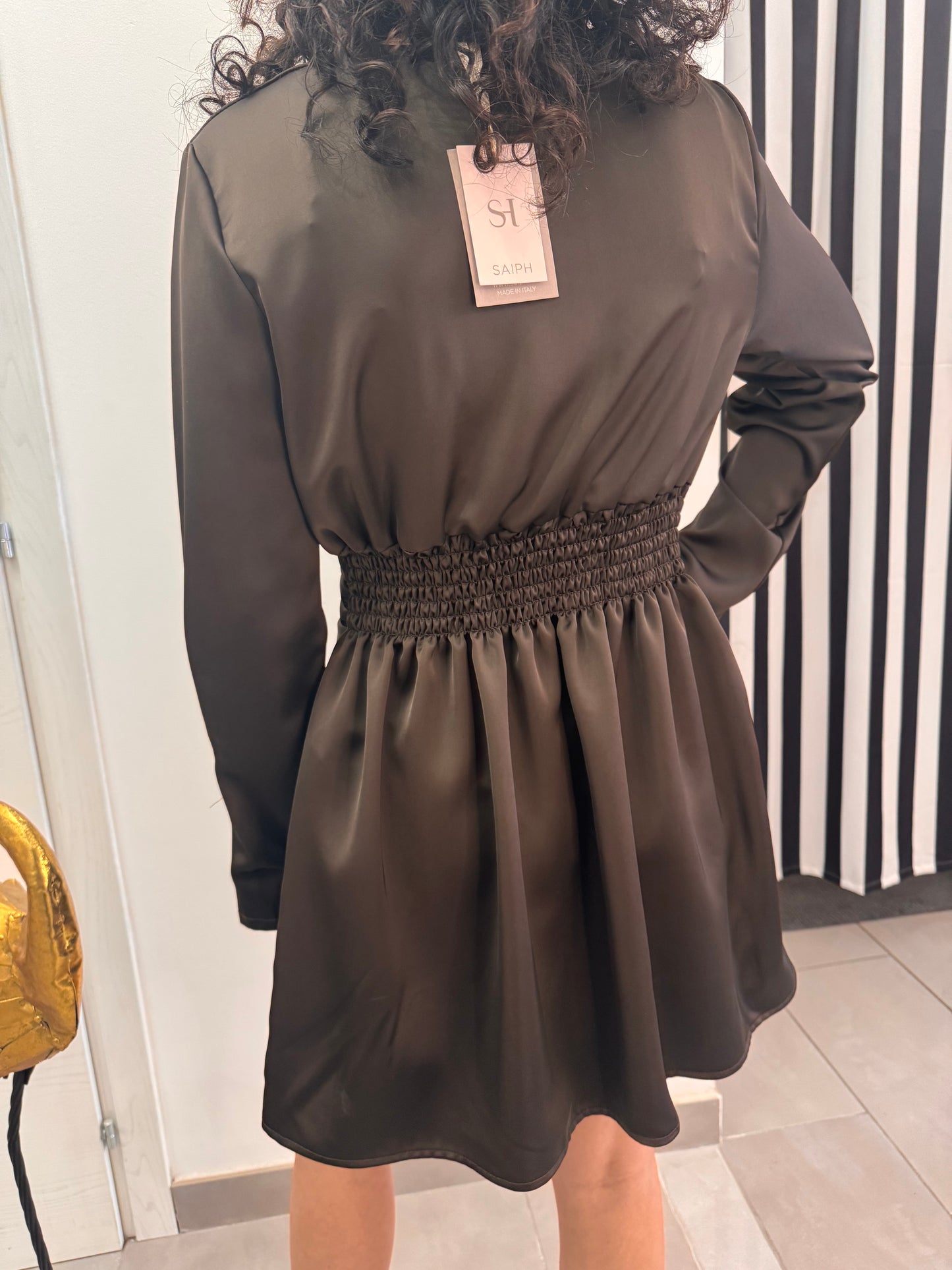 Abito corto satin