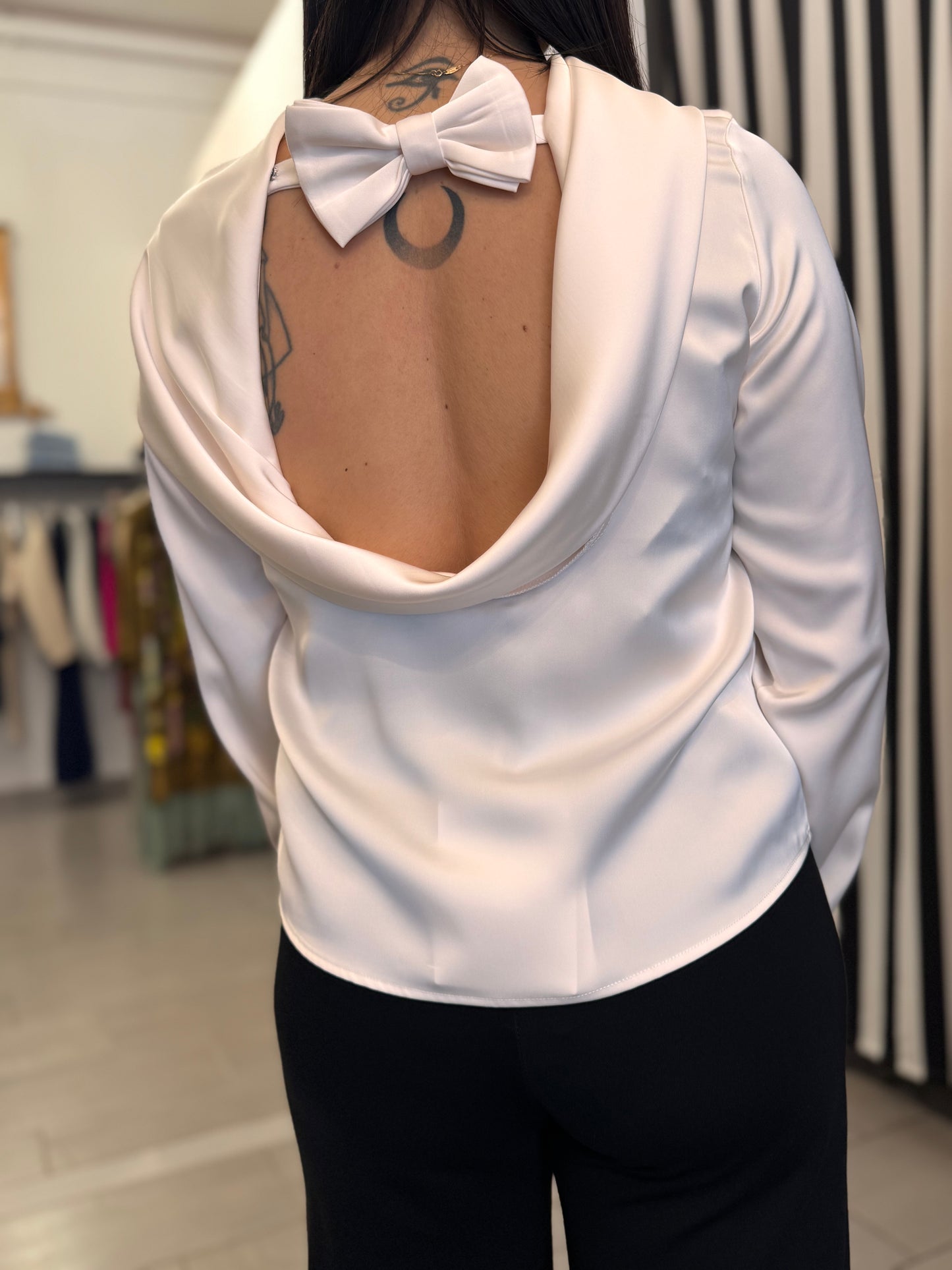 Casacca bianca Eleh