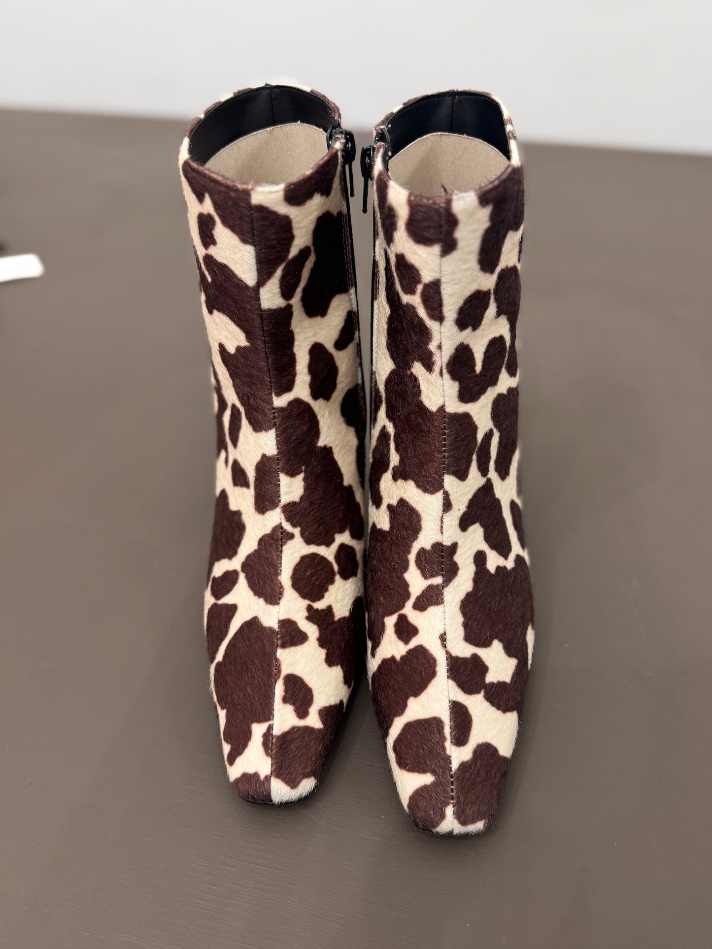Stivaletto in cavallino con tacco Ovyè