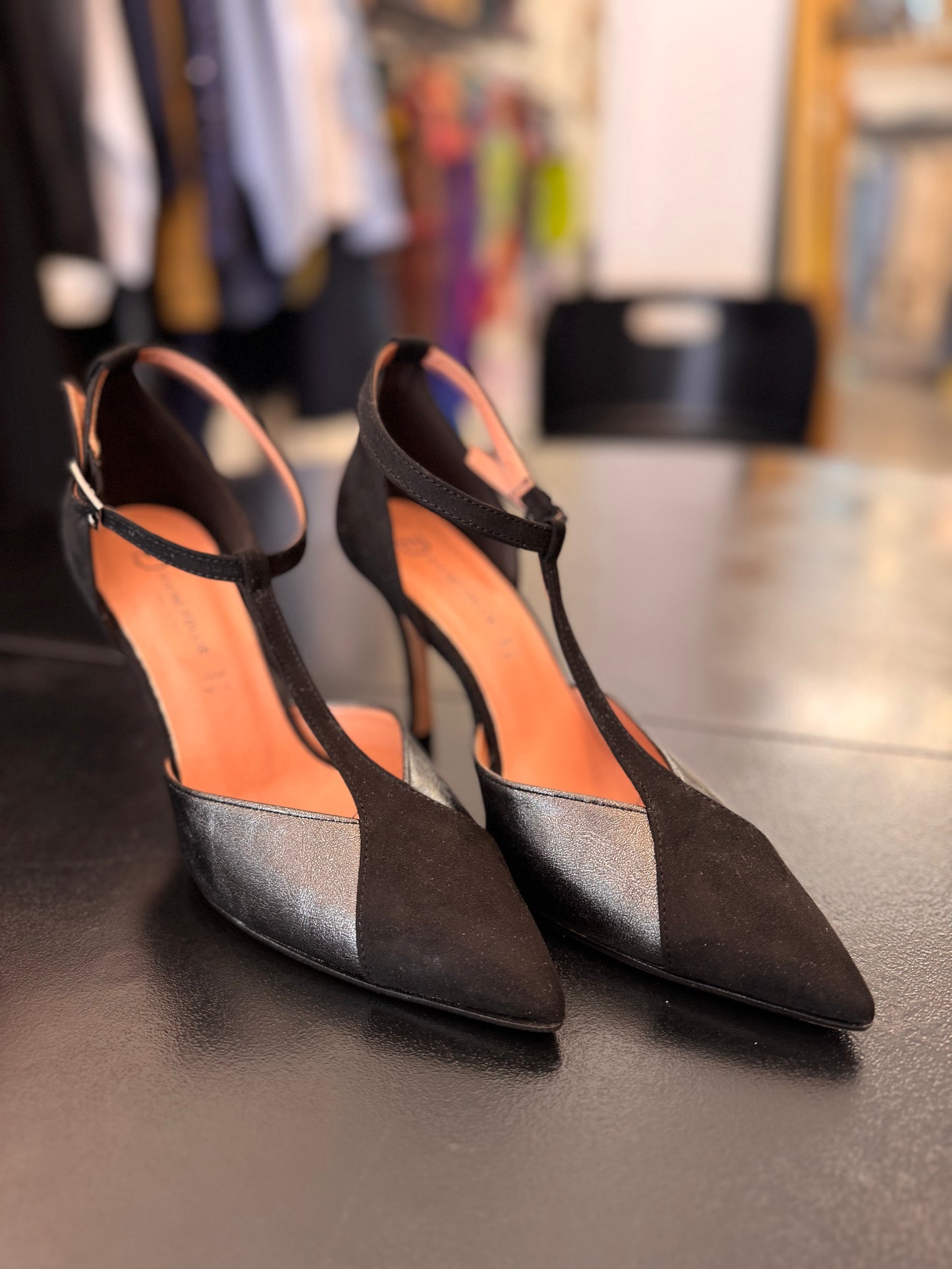 Décolleté nero e grigio