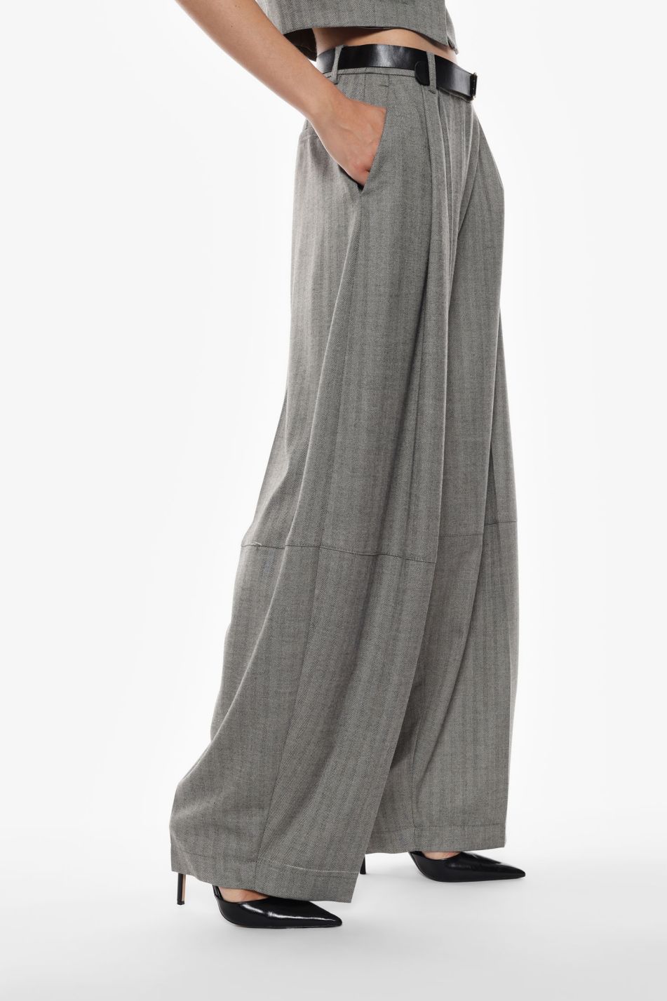 PANTALONI BALLOON CON CINTURA