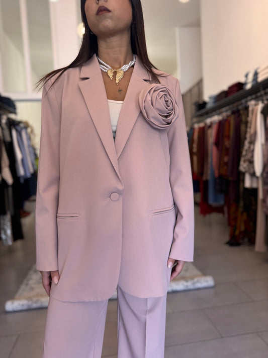 Blazer rosa Oversized con Spilla a Rosa