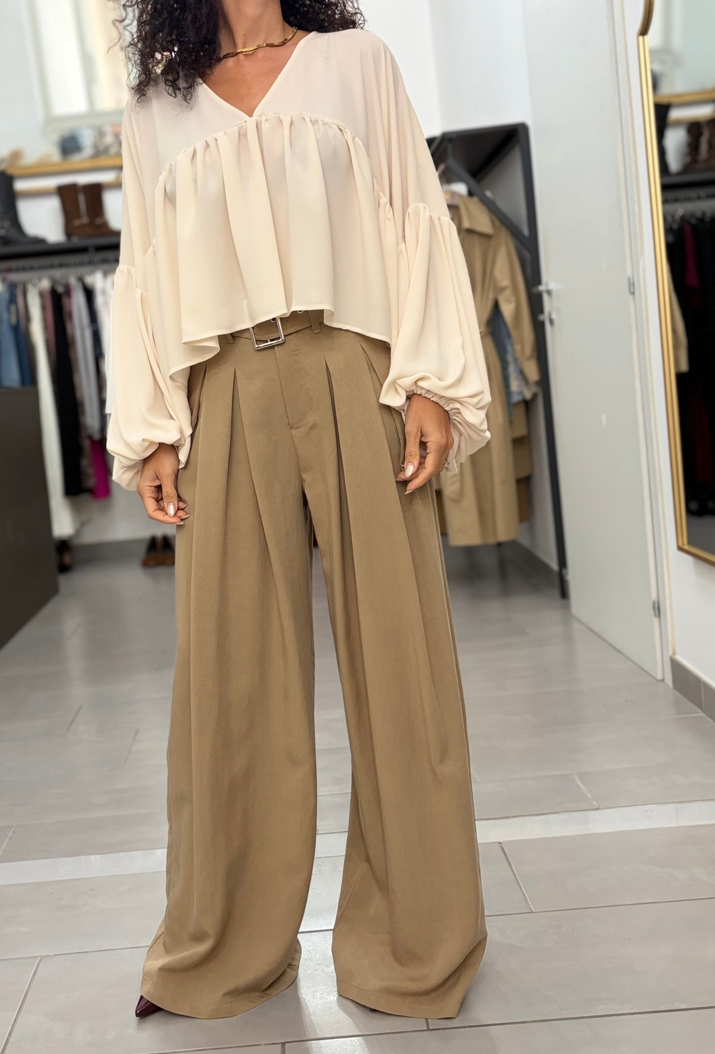 Pantalone a palazzo Taupe Eleh
