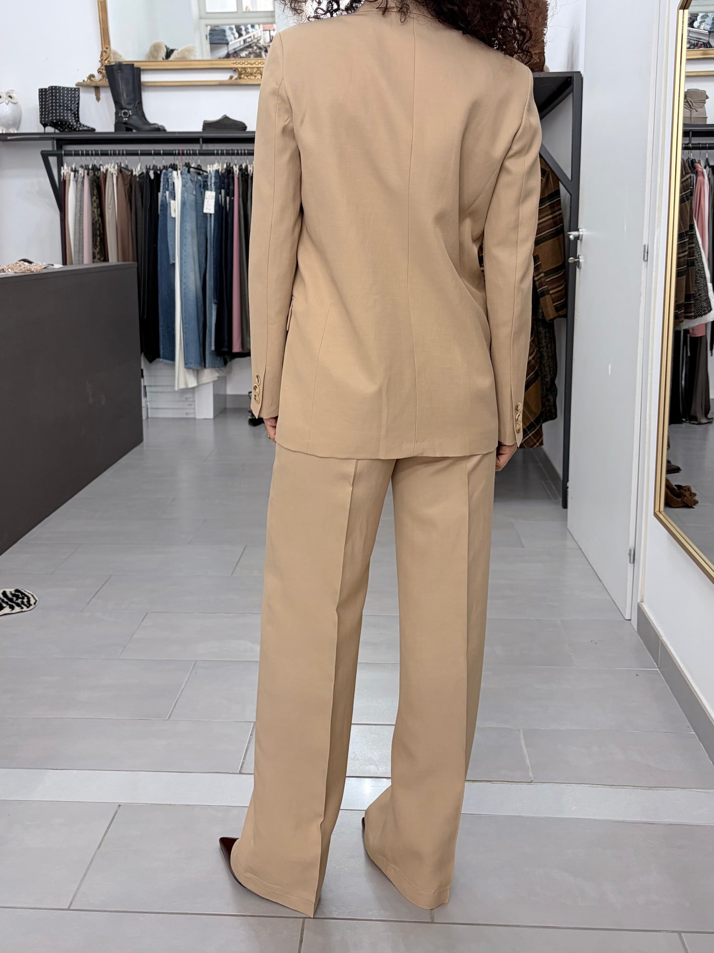 Pantalone dritto tasca a filo Vicolo beige