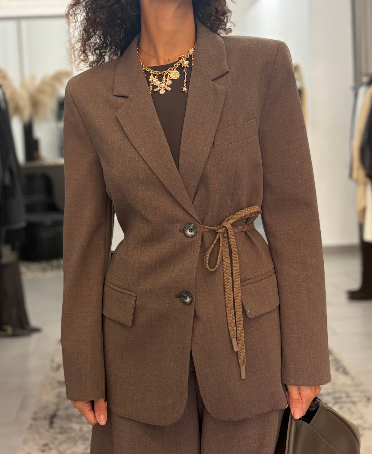 Blazer Vicolo monopetto con laccio tono su tono