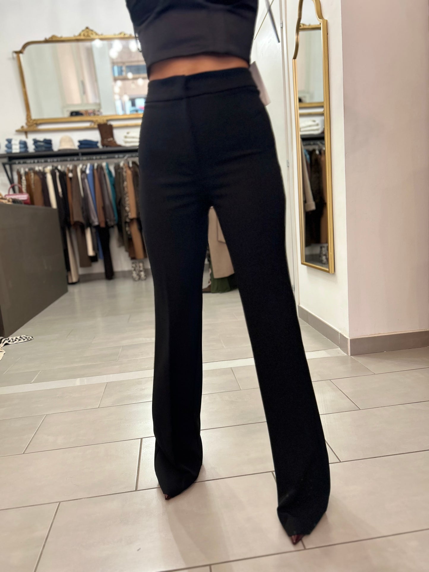 Pantalone a zampa nero