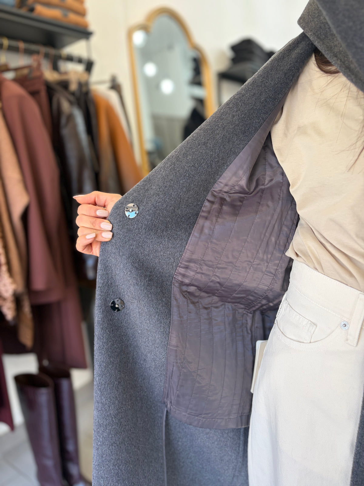 Cappotto lungo grigio Vicolo con maxi sciarpa incorporata