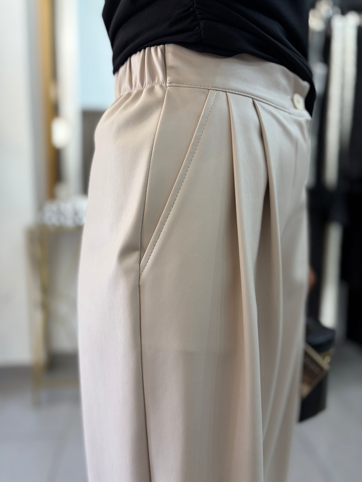 Pantalone ecopelle bianco Dixie