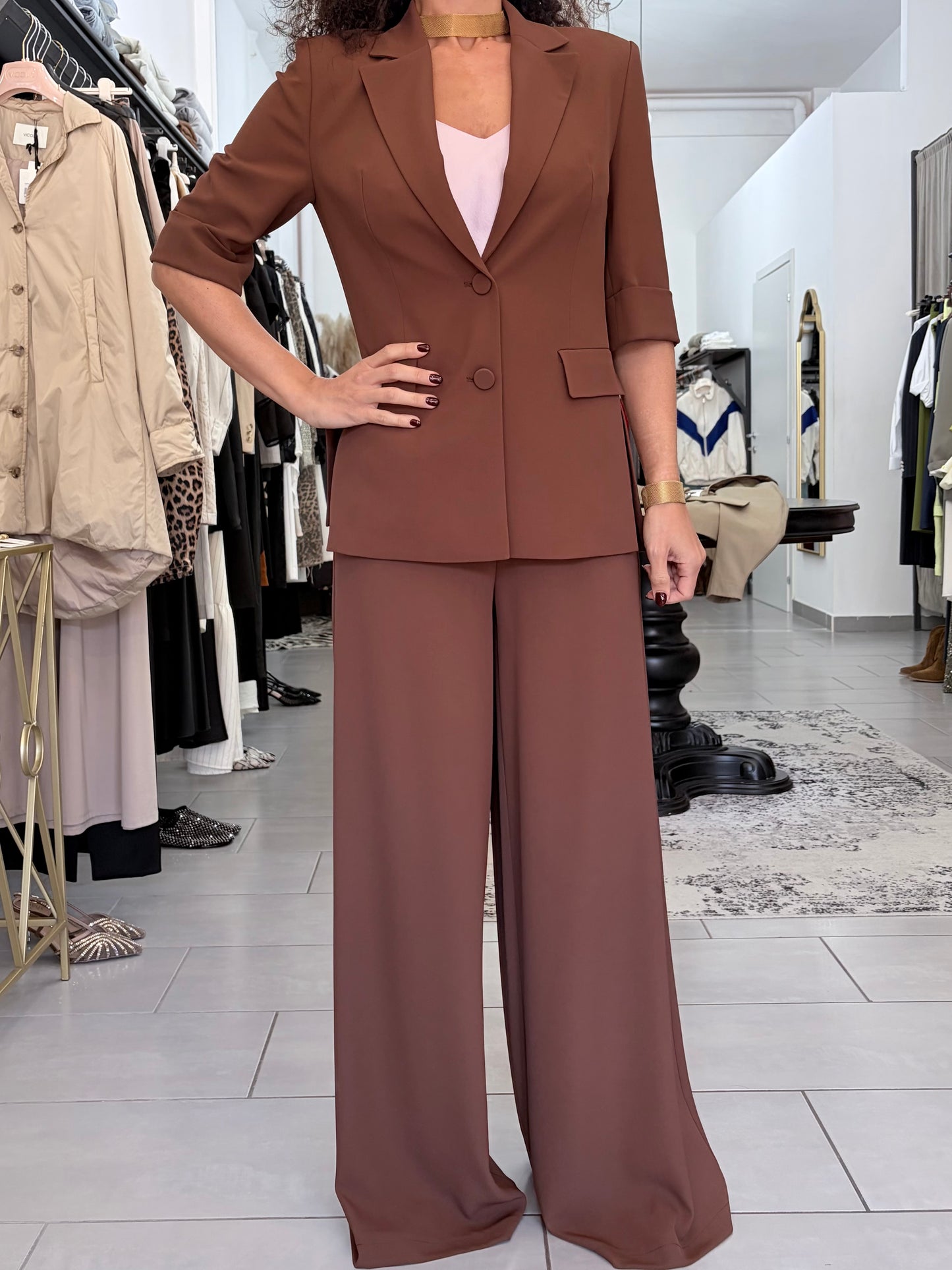 PANTALONI PALAZZO A VITA ALTA CON CINTURA