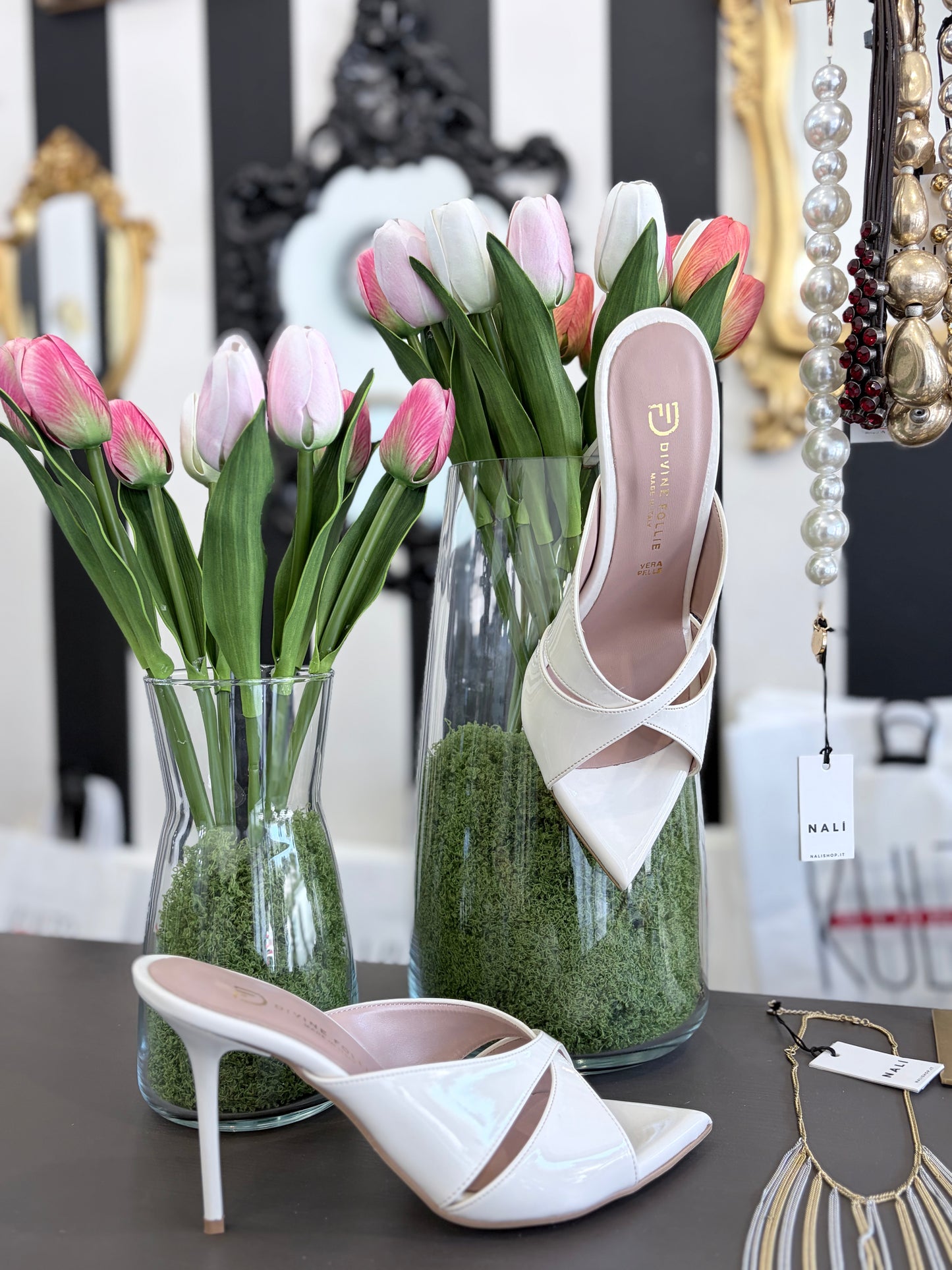 Sandalo Mule latte divine follie