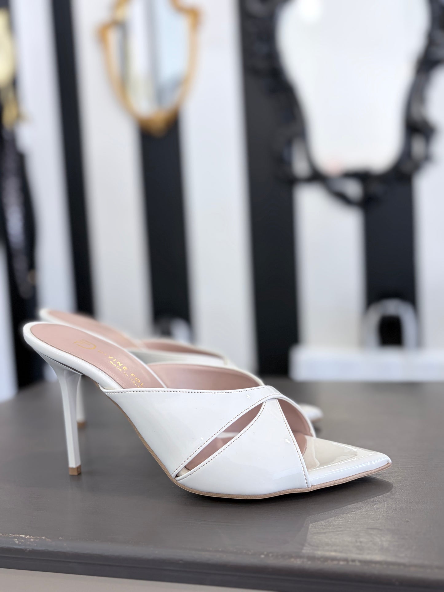 Sandalo Mule latte divine follie