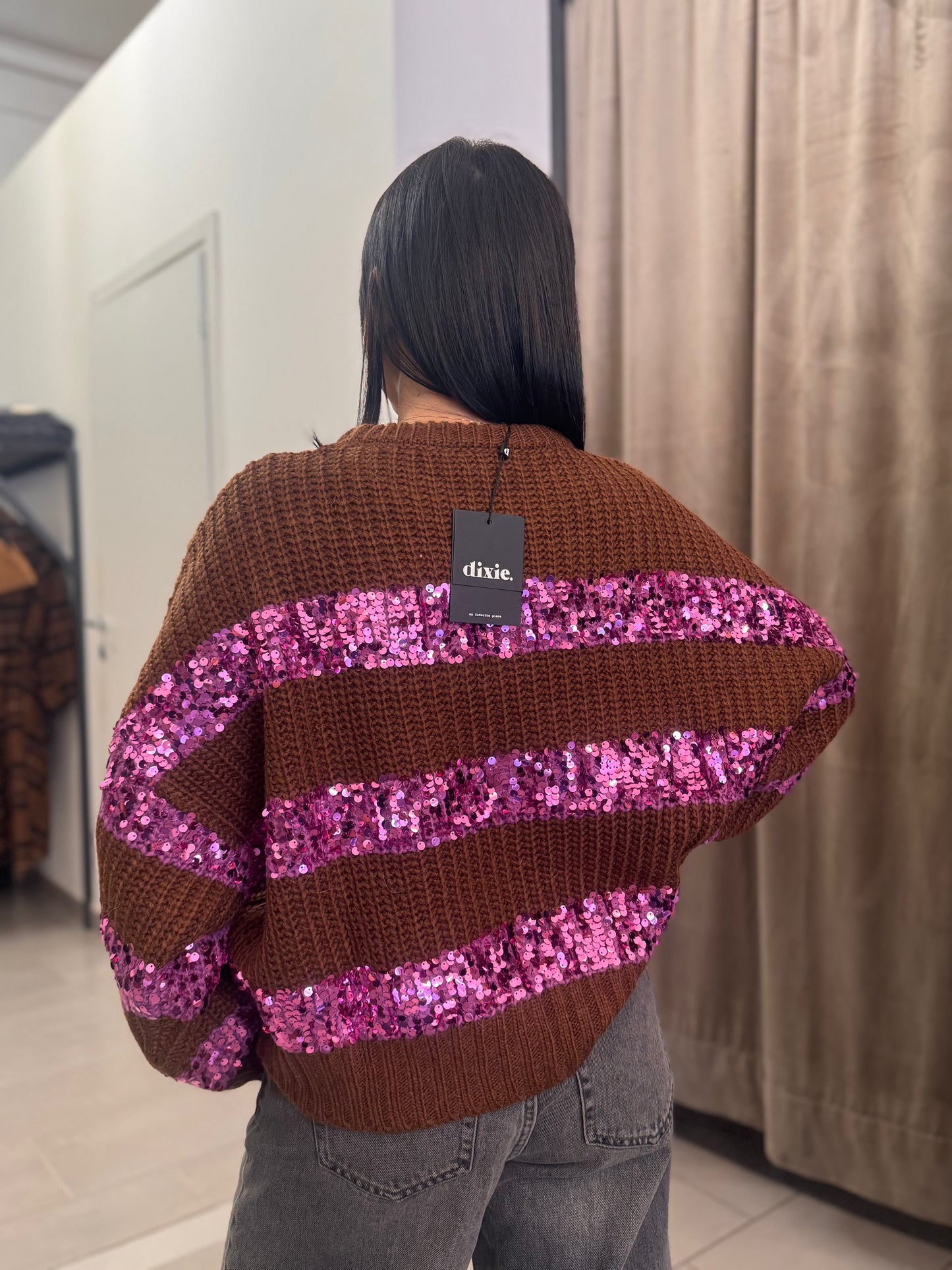Maglione a righe con paillettes brillanti