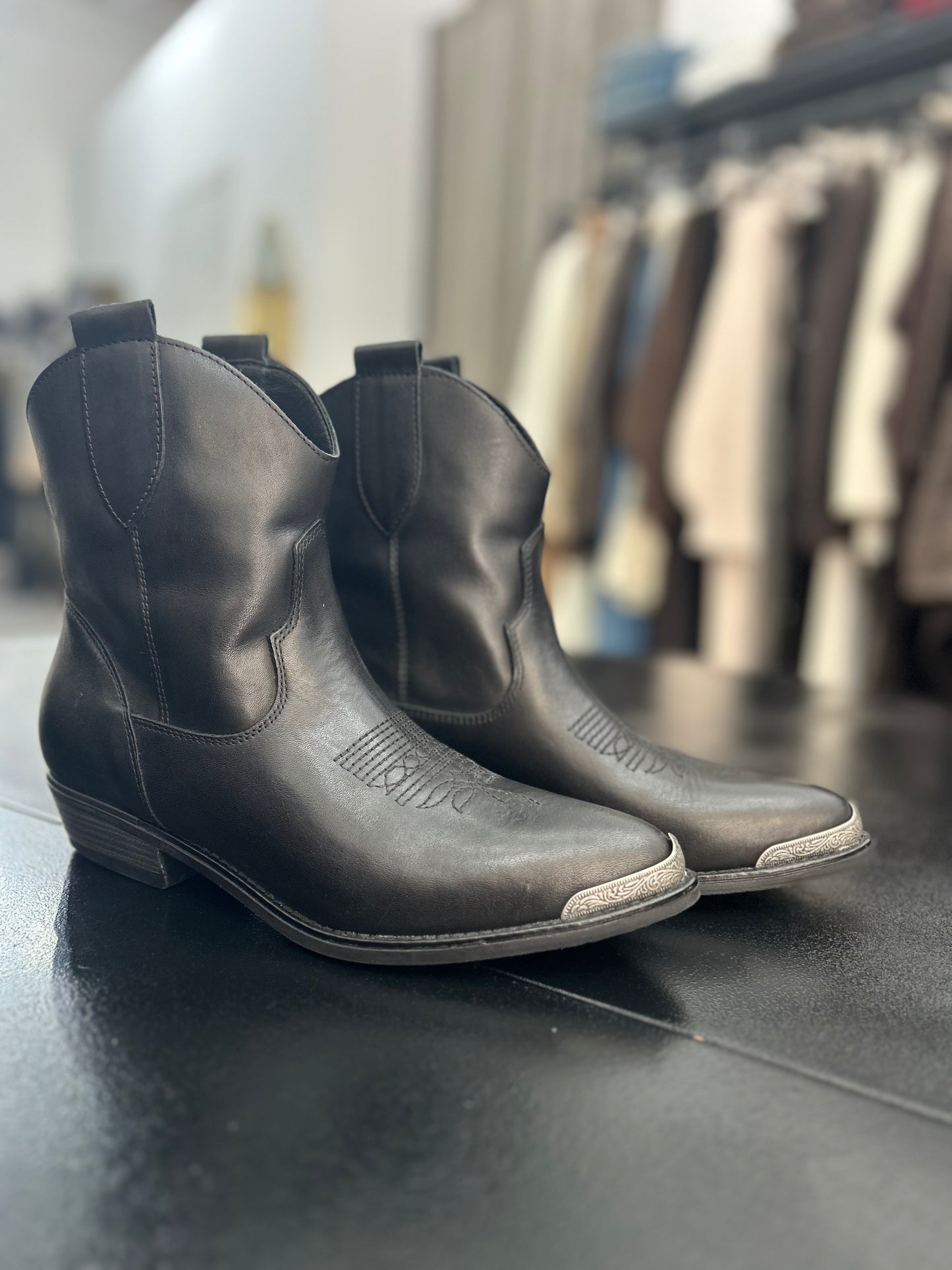 Texano basso Divine follie