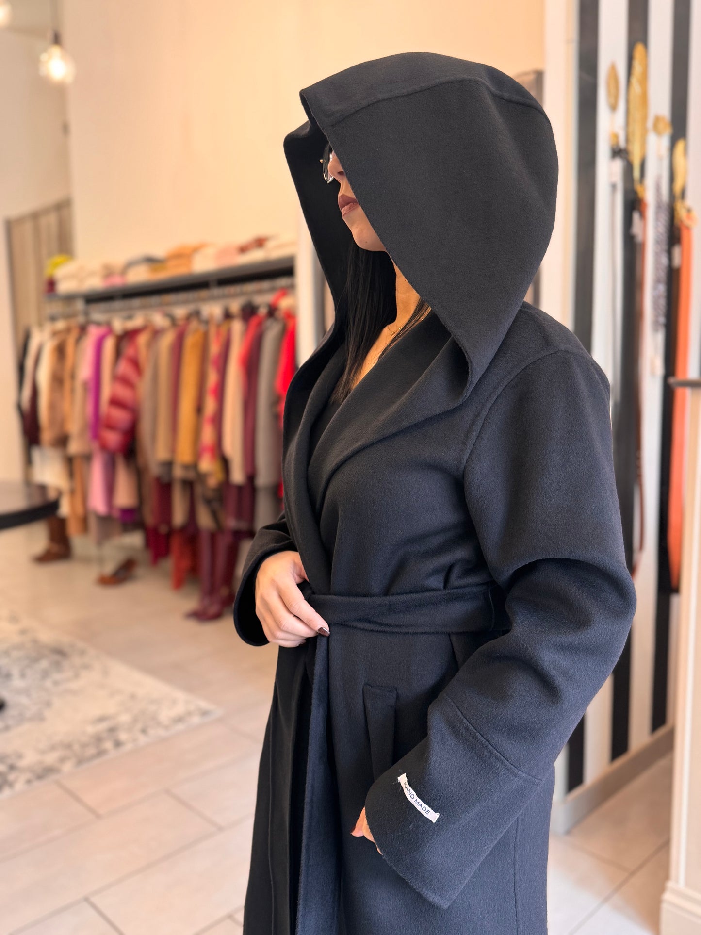 Cappotto nero Dixie con cappuccio