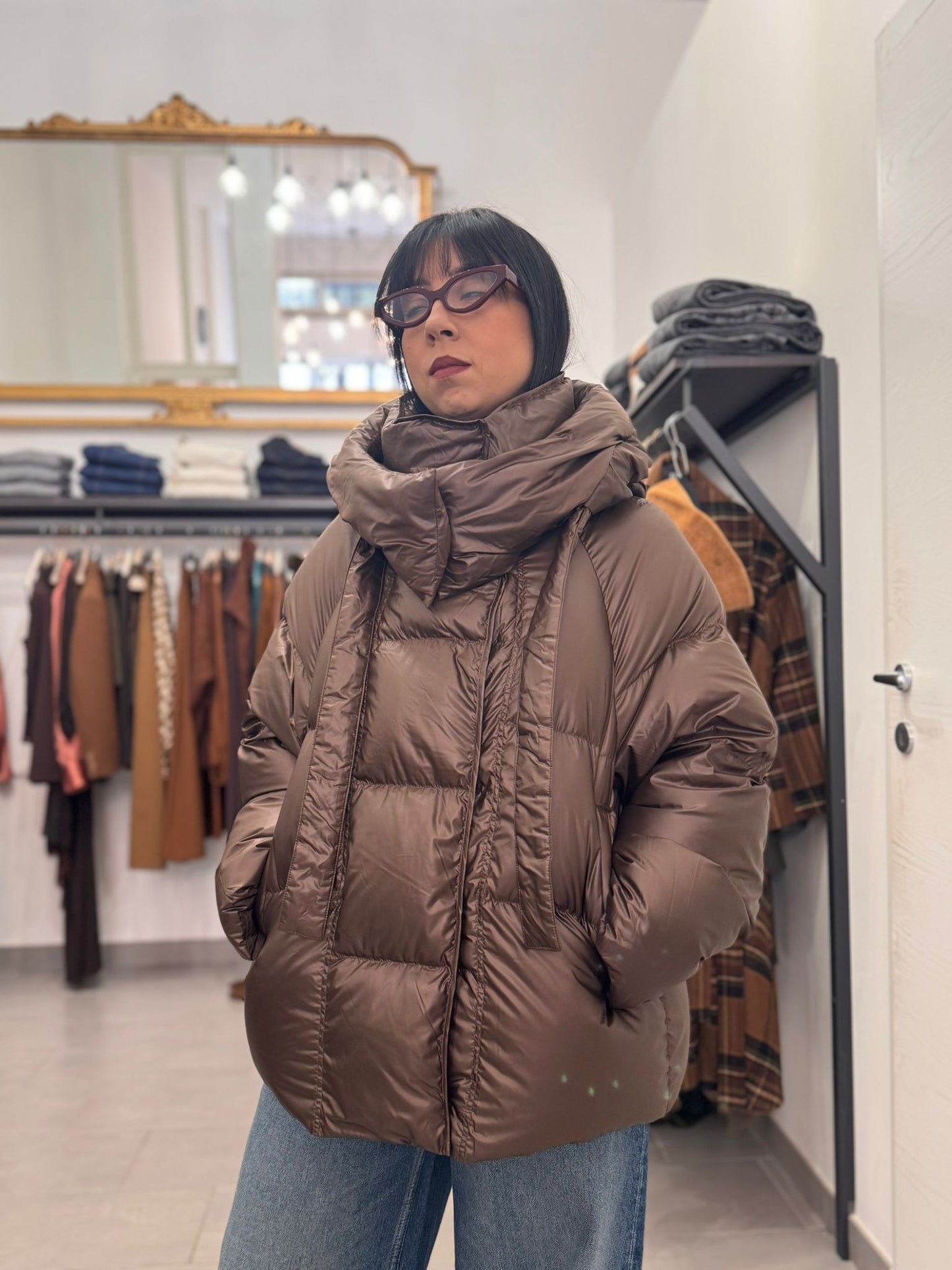 Piumino marrone Vicolo