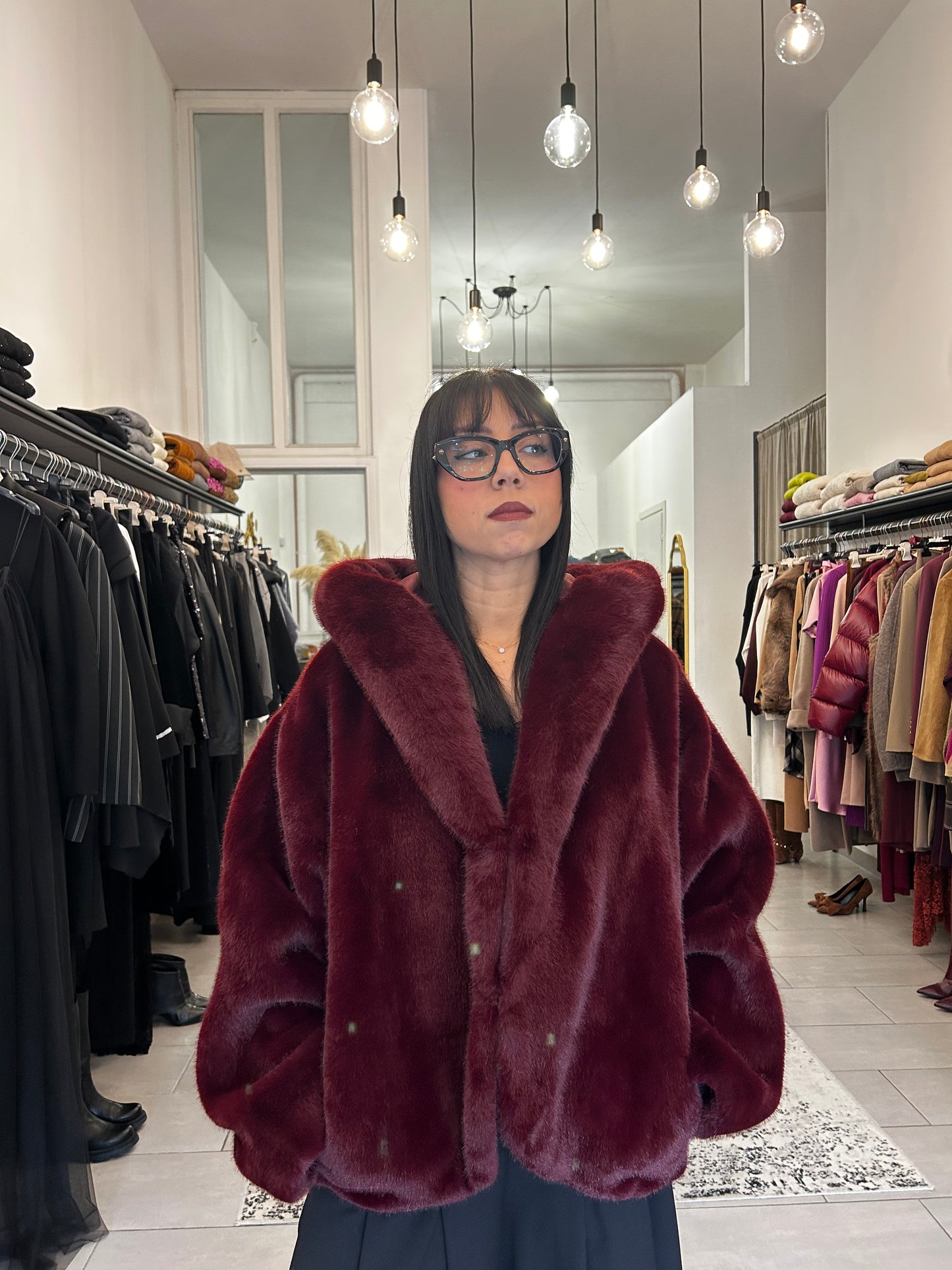 Eco pelliccia con cappuccio Silence Limited